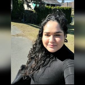 Meet your Posher, Elle